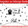 Personalisierter Hunde-Adventskalender in Knochenform mit dem Namen Puki, Hundeporträt und dem Schriftzug Frohe Weihnachten