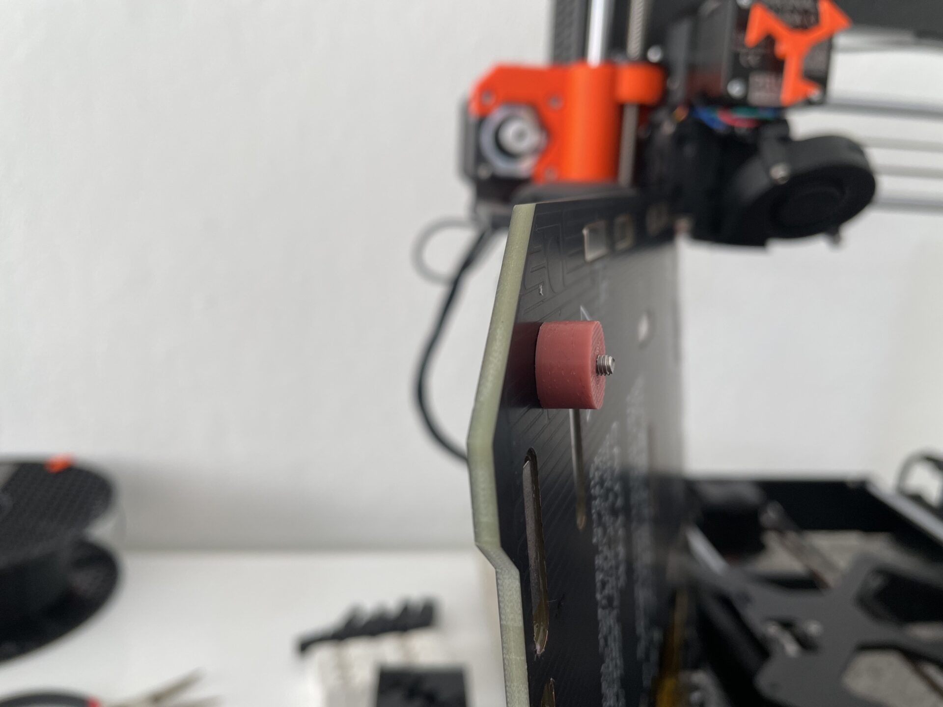 Nahaufnahme der Heizbettmontage am Prusa MK3S