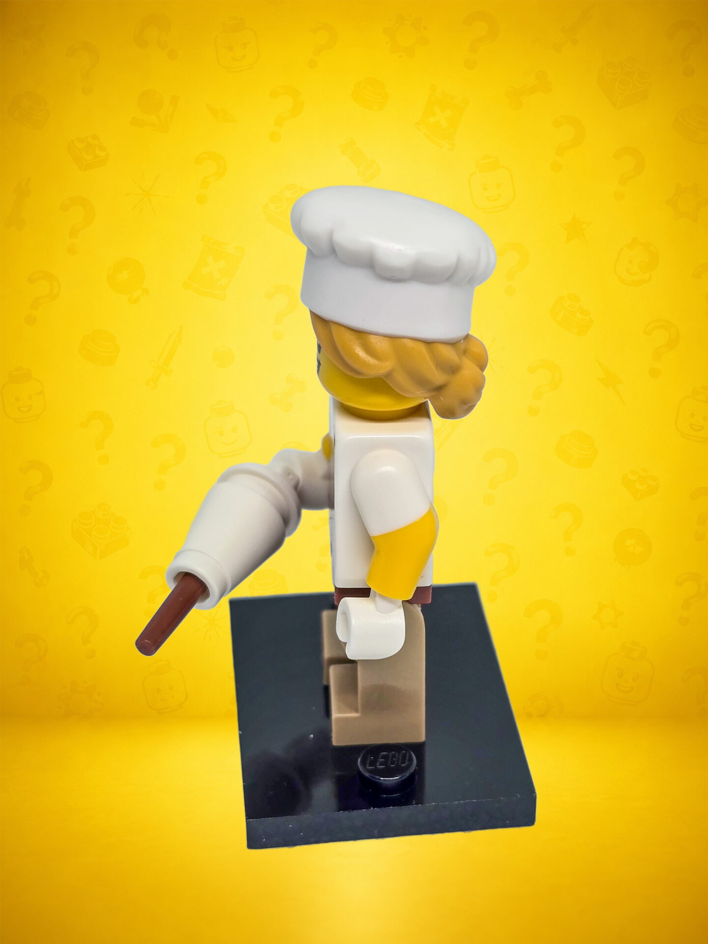 LEGO Minifiguren Serie 29 Chocolatière – kreative Chocolatierin mit süßen Köstlichkeiten – Bild 5